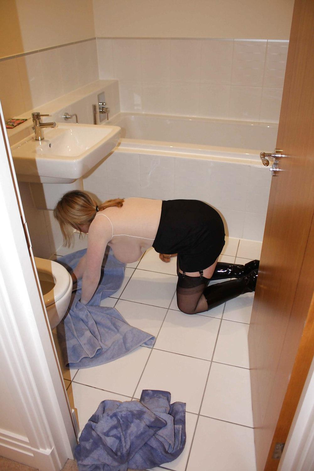 13P Cleaning lady