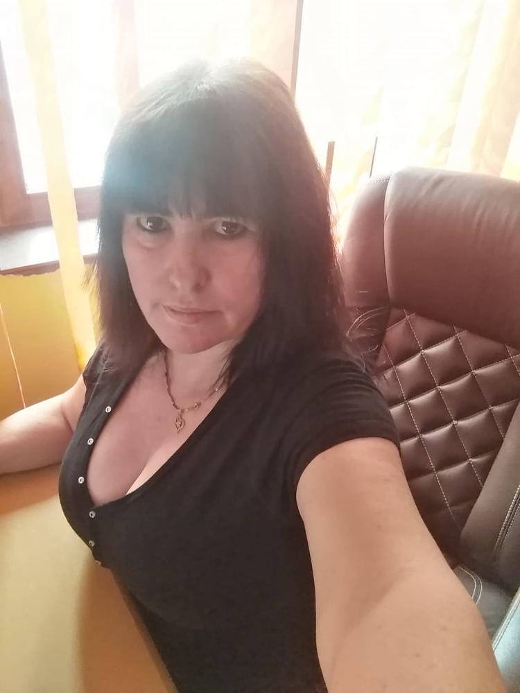 25P ROU ROMANIAN MILFS 66 ROMANIAN MOMS ARE WHORES