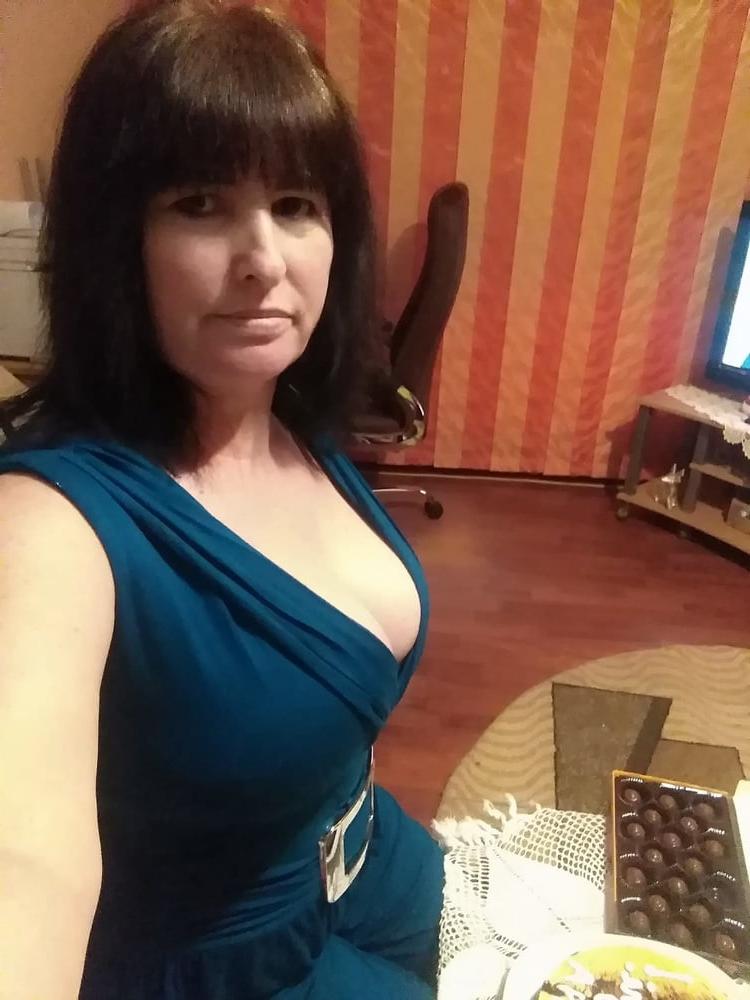 25P ROU ROMANIAN MILFS 66 ROMANIAN MOMS ARE WHORES