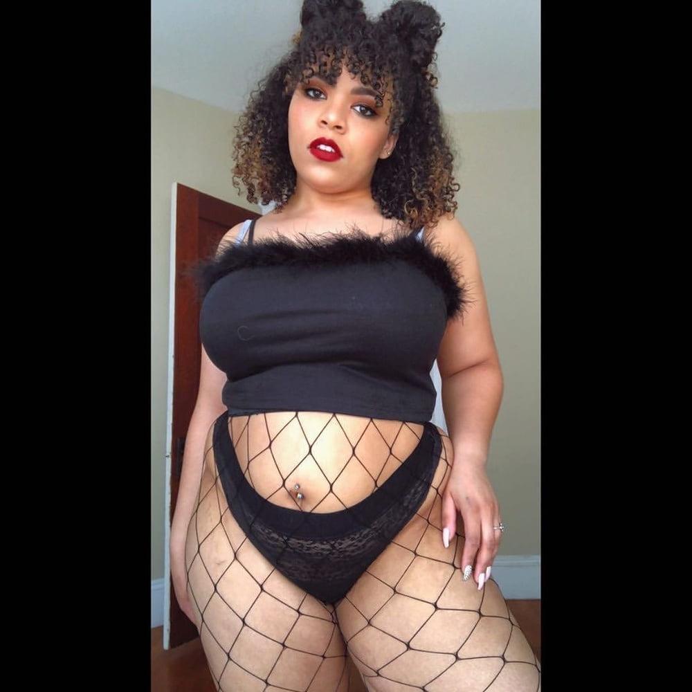 25P Nothing Butt Ebony 11