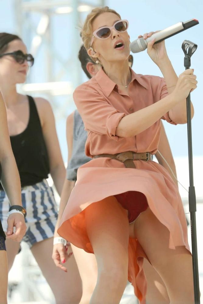 5P Kylie Minogue upskirt may 2020