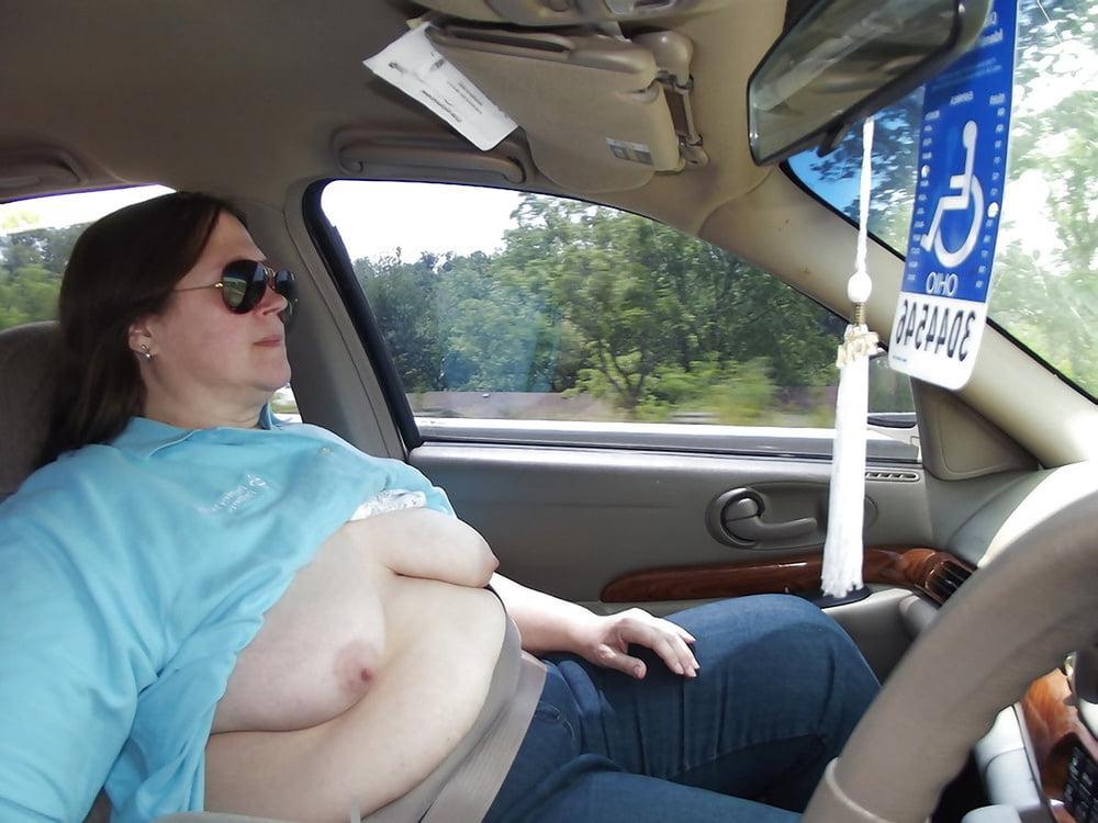 16P Bbw mix 1213 (In and around the car)
