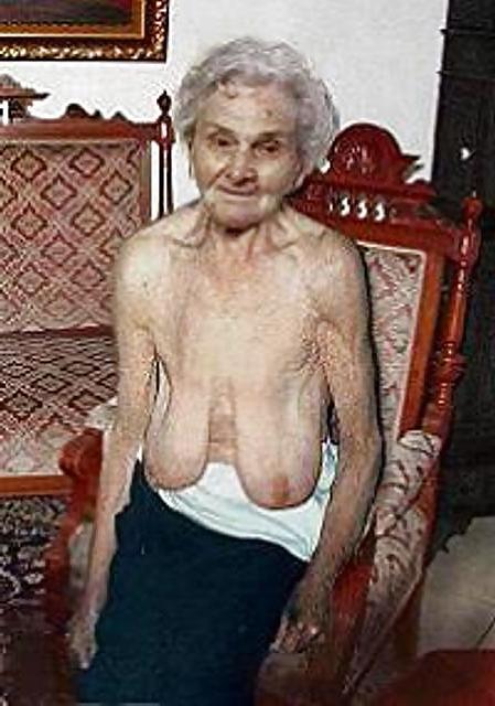 22P Hot Horny Grandma