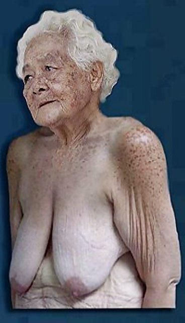 22P Hot Horny Grandma