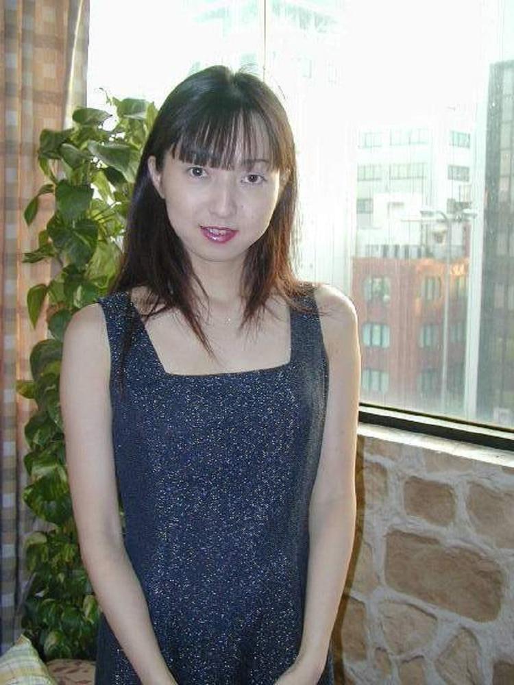 10P Amateur Asian 2352