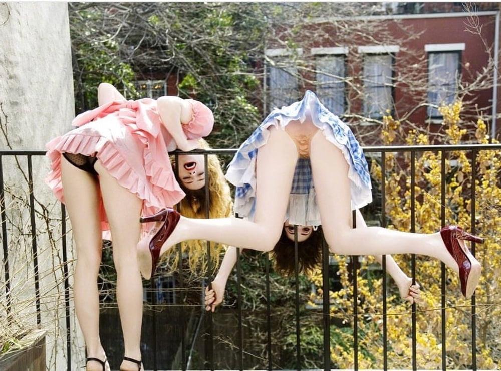 25P upskirt