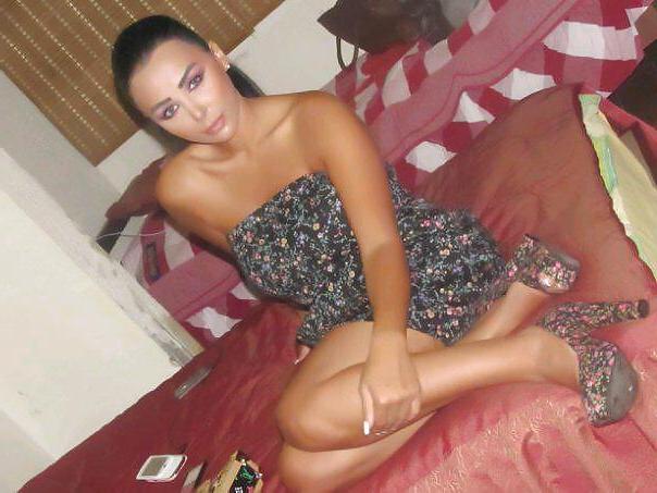 17P Mixed Arab non-nude 3