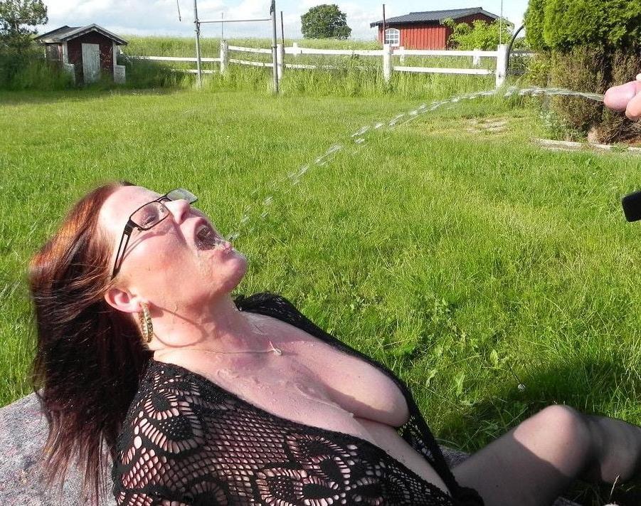 25P Pissing collection 47