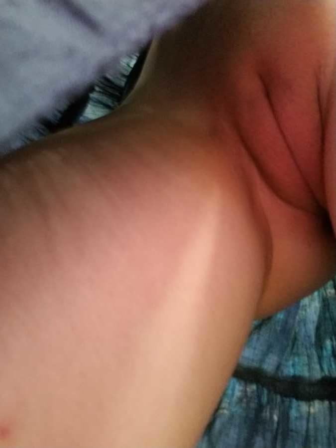 25P upskirt