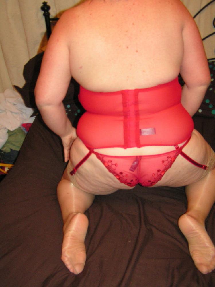 25P Milf Gilf curvy and bbw in lingerie 3
