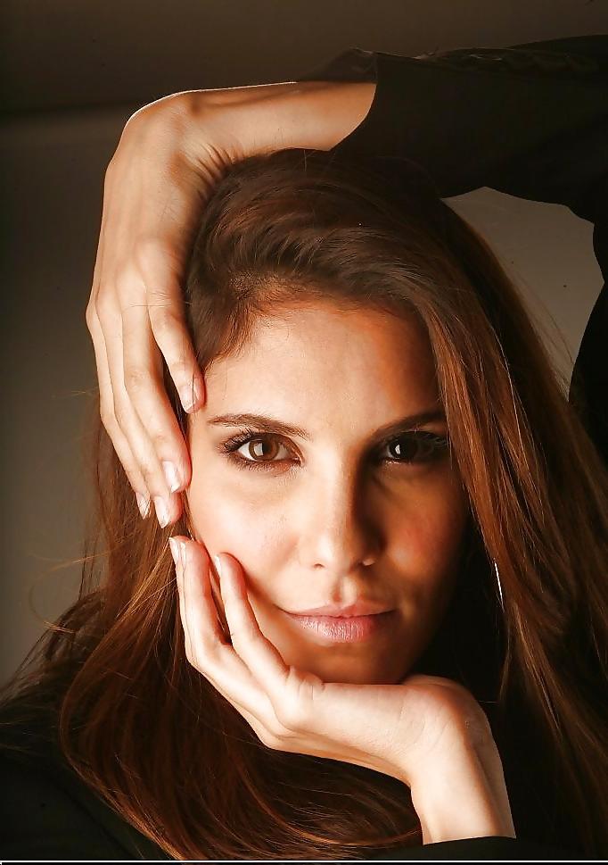 25P Daniela Ruah