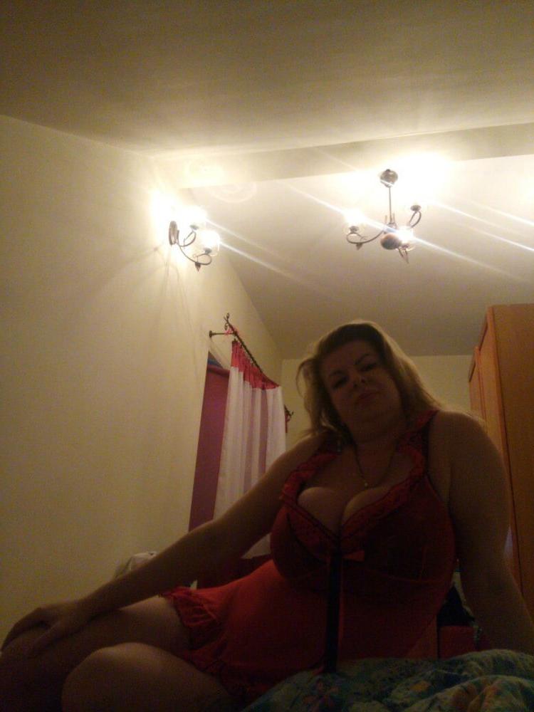 25P Busty Russian - 022 - Irina
