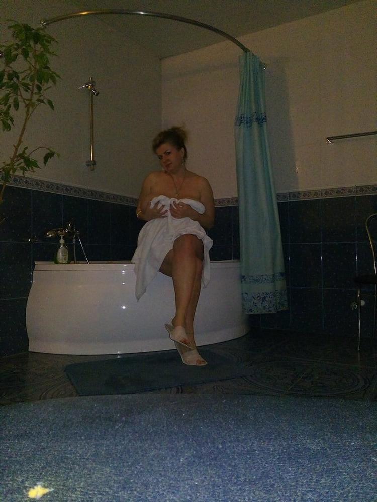 25P Busty Russian - 022 - Irina