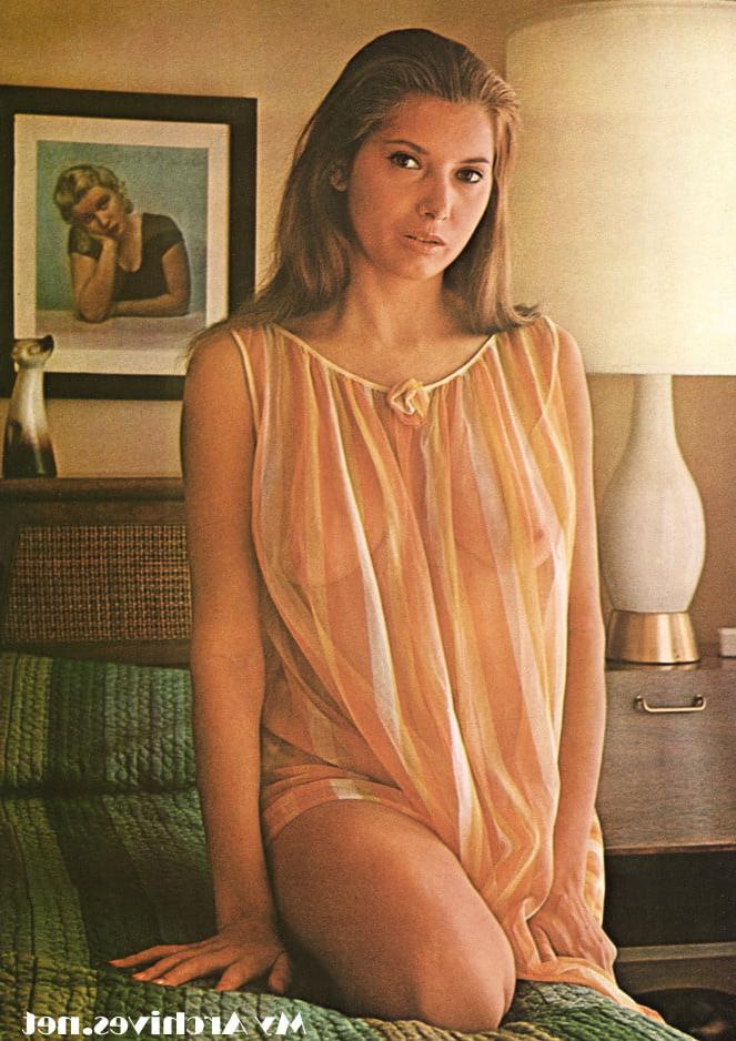 25P Vintage Boobs 7