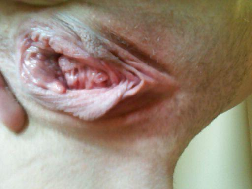 25P EX Girlfriend Sexting Photos.  Pussy Close Up.  Creampie!