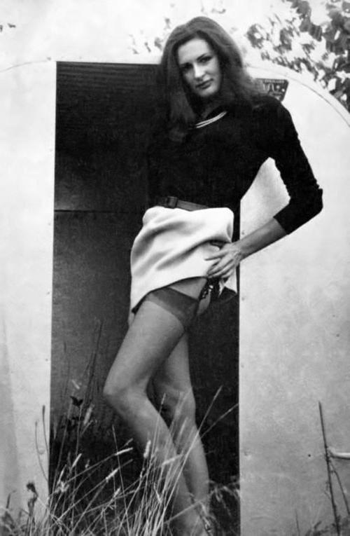25P Vintage Stockings 50
