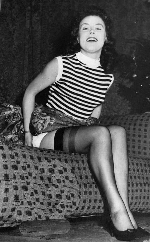 25P Vintage Stockings 51
