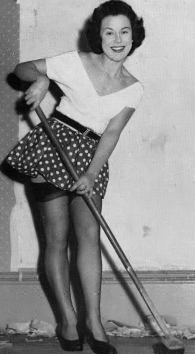 25P Vintage Stockings 51