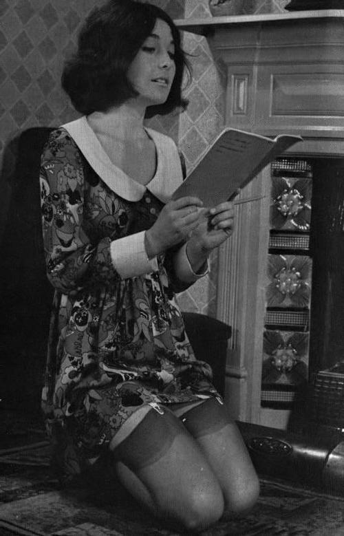 25P Vintage Stockings 51