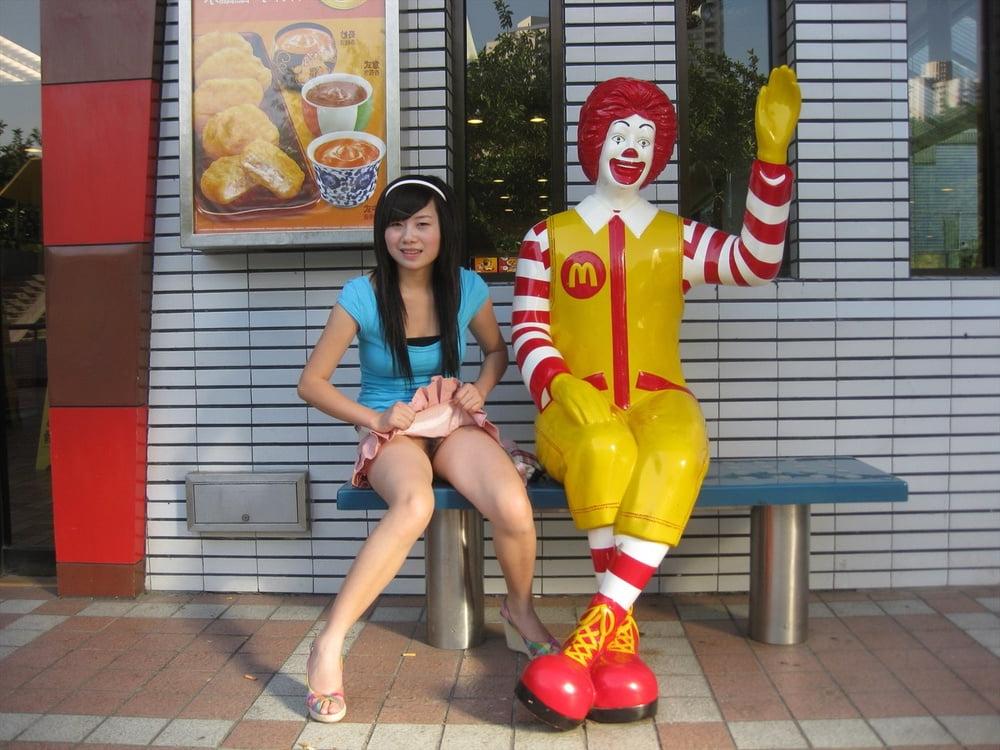 25P Amateur Asian 2327
