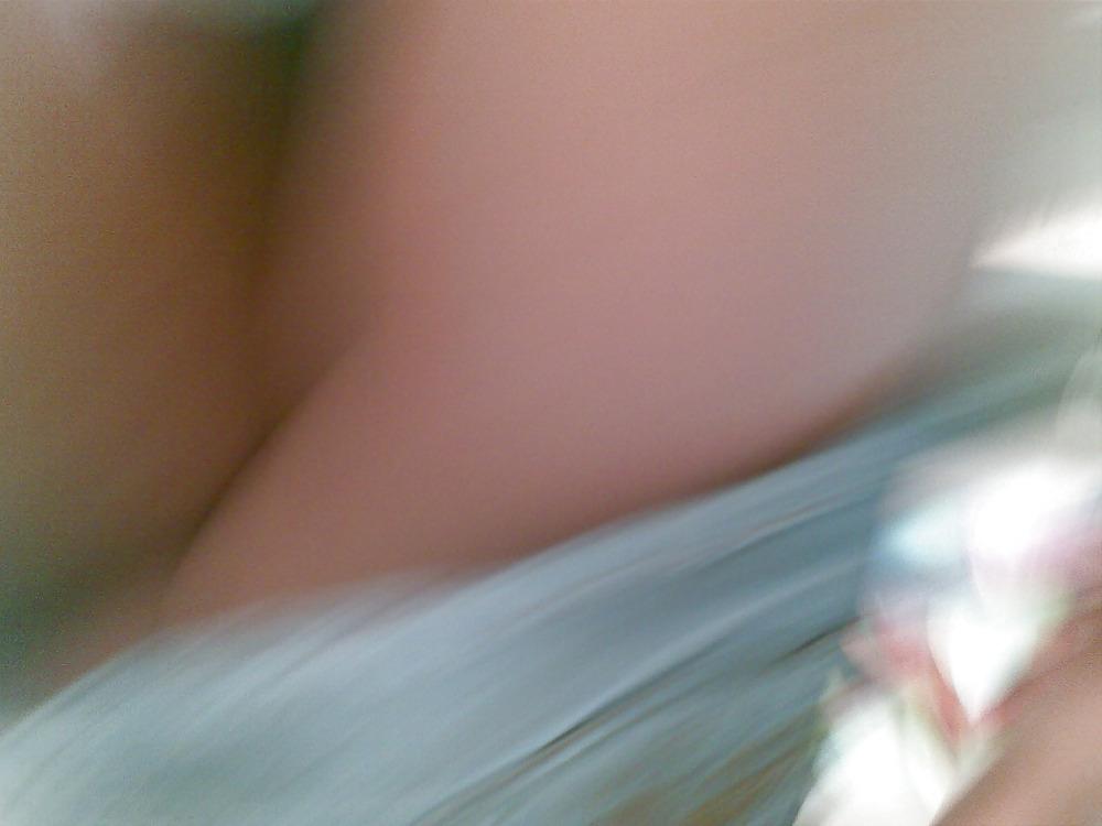 25P Upskirt Romania