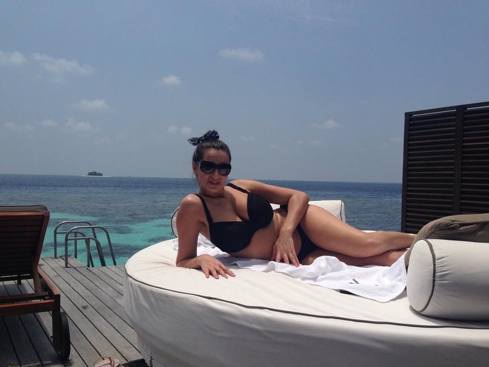 25P Romanian Jane - Maldives Memories NOV 14