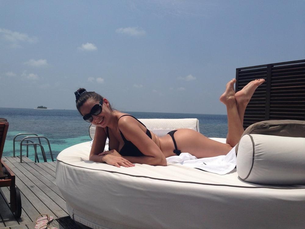 25P Romanian Jane - Maldives Memories NOV 14