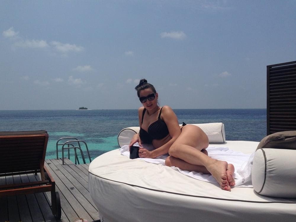 25P Romanian Jane - Maldives Memories NOV 14