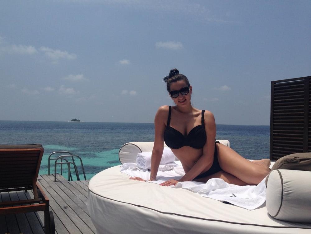 25P Romanian Jane - Maldives Memories NOV 14