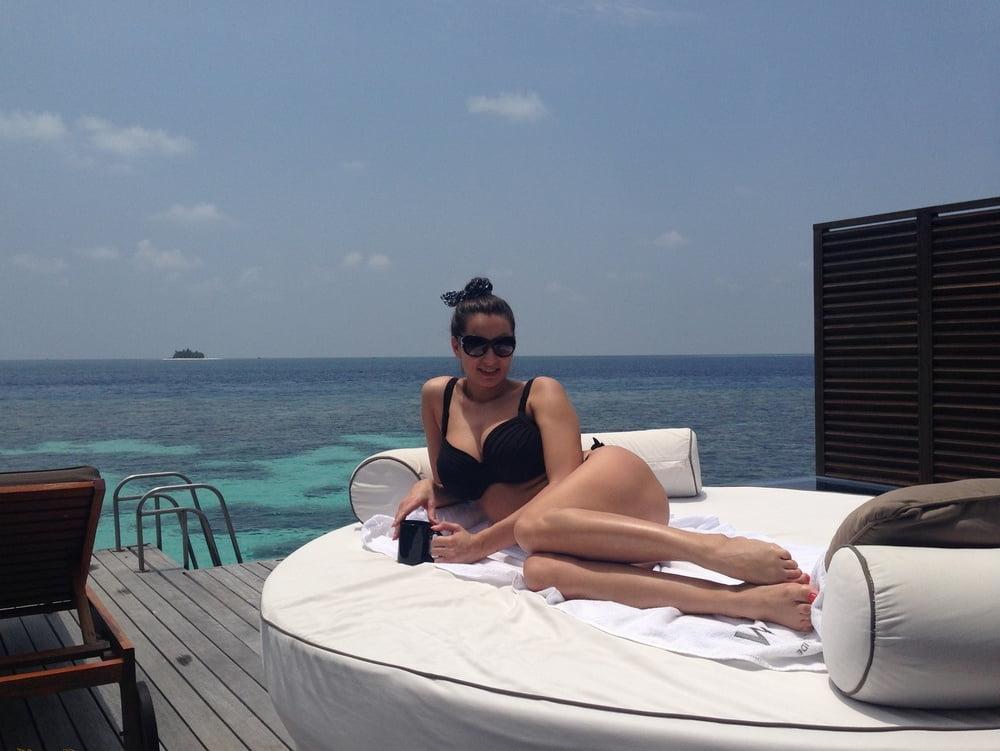 25P Romanian Jane - Maldives Memories NOV 14