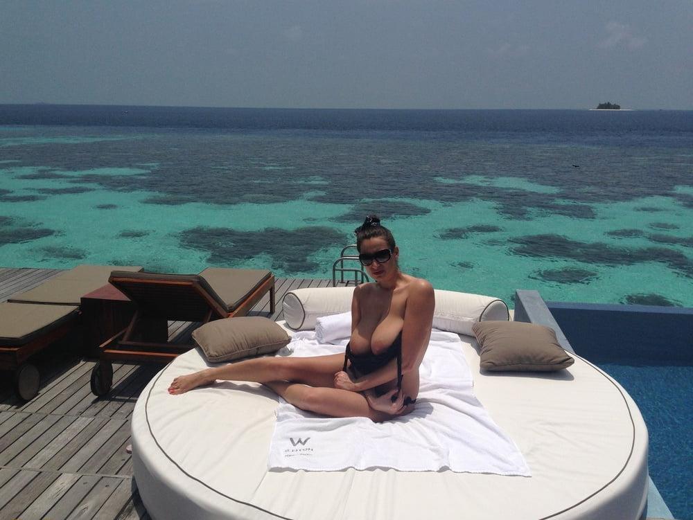 25P Romanian Jane - Maldives Memories NOV 14