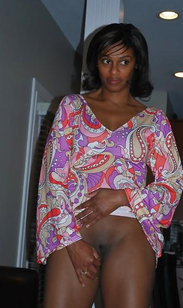 19P Beatiful Ebony Mature