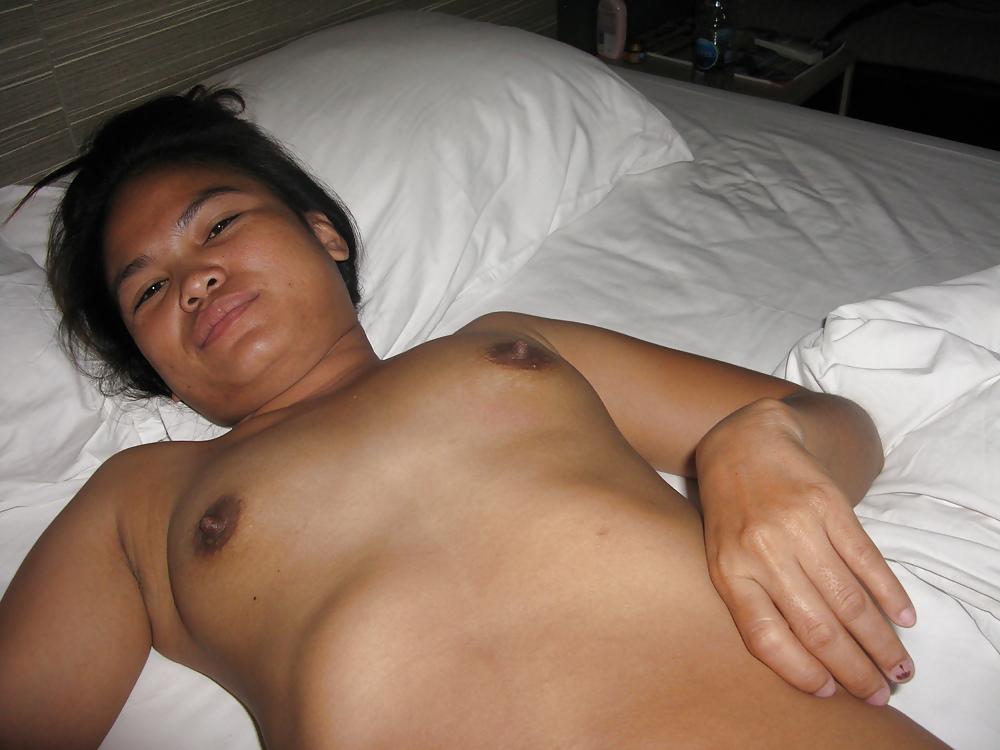 24P 2012 Pattaya Thailand Lady # 3 Nice Pussy