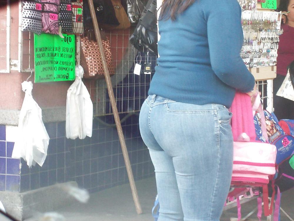 6P BBW Round Ass Voyeur 