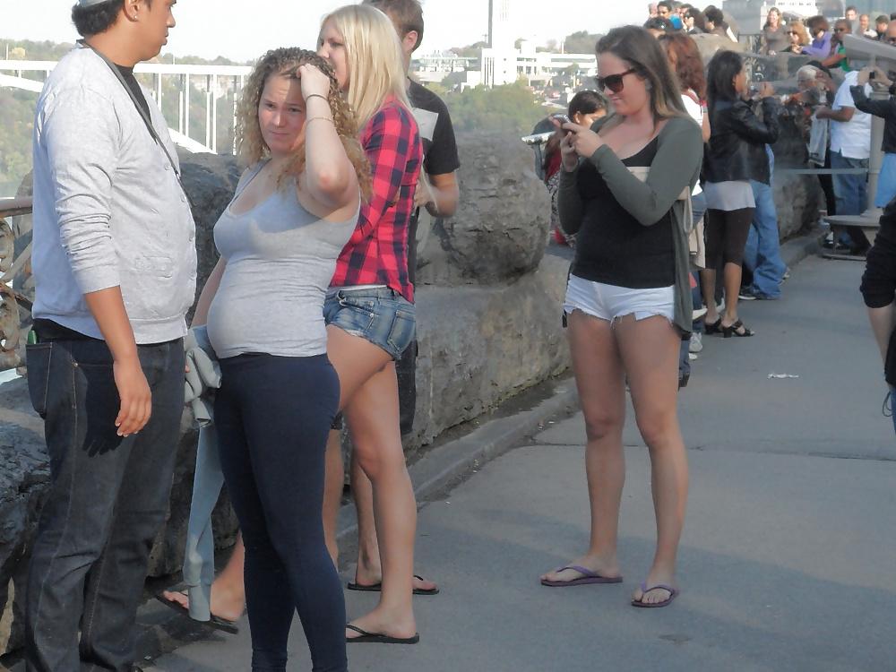 14P Voyeur..