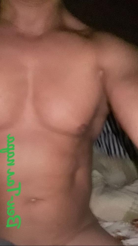 25P Russian social network Vkontakte 593489327