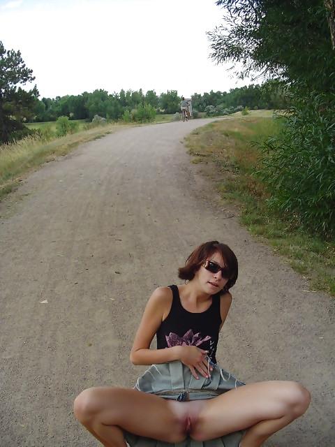 12P Vacation Girl