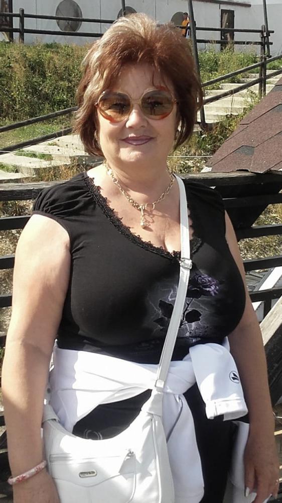20P Granny Dressed 17