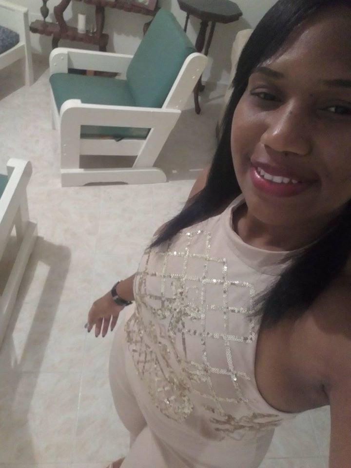 25P alicia montero culona 19 years ass caderas grandes vagina