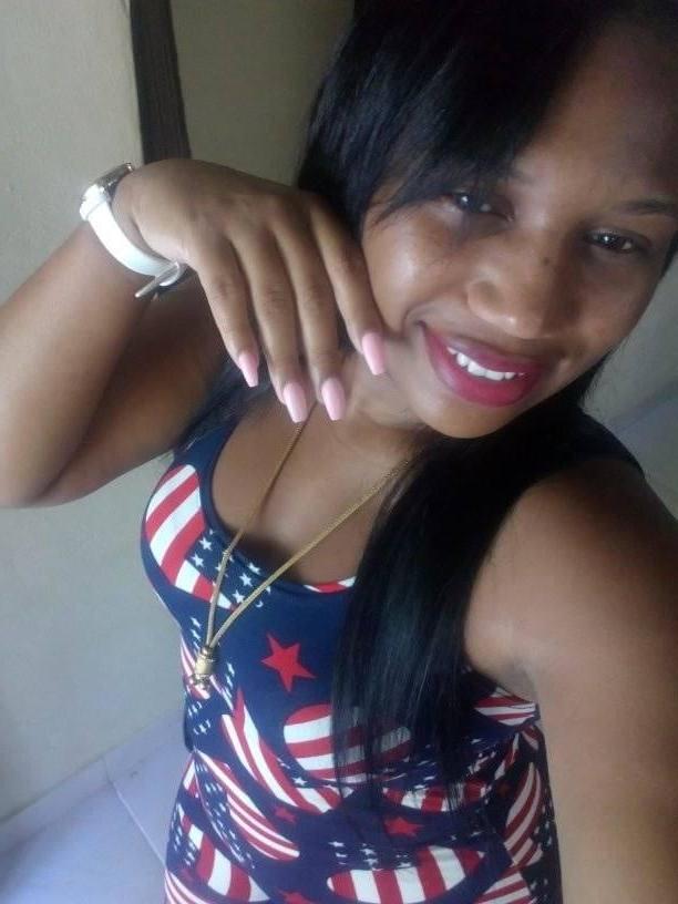 25P alicia montero culona 19 years ass caderas grandes vagina