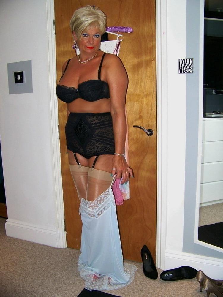 25P Mature &amp; Granny Collection 18