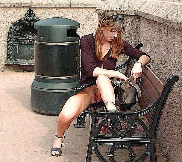 25P Upskirt-7