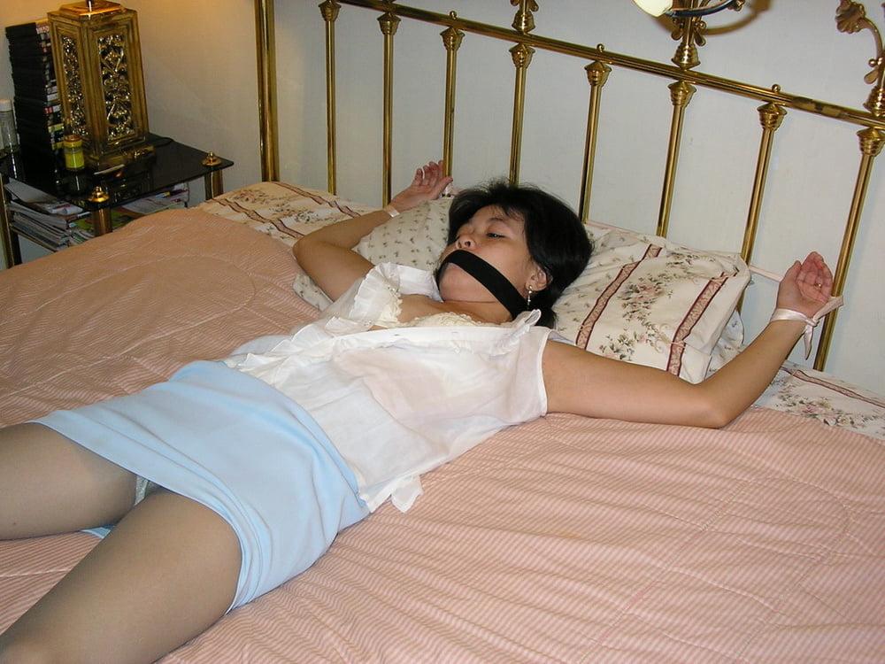 25P Ingga Asian Amateur Bondage 11 Amateut Tied