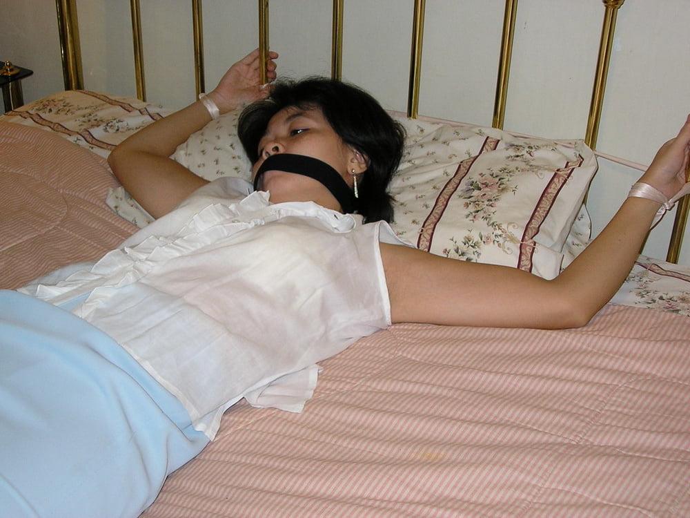25P Ingga Asian Amateur Bondage 11 Amateut Tied