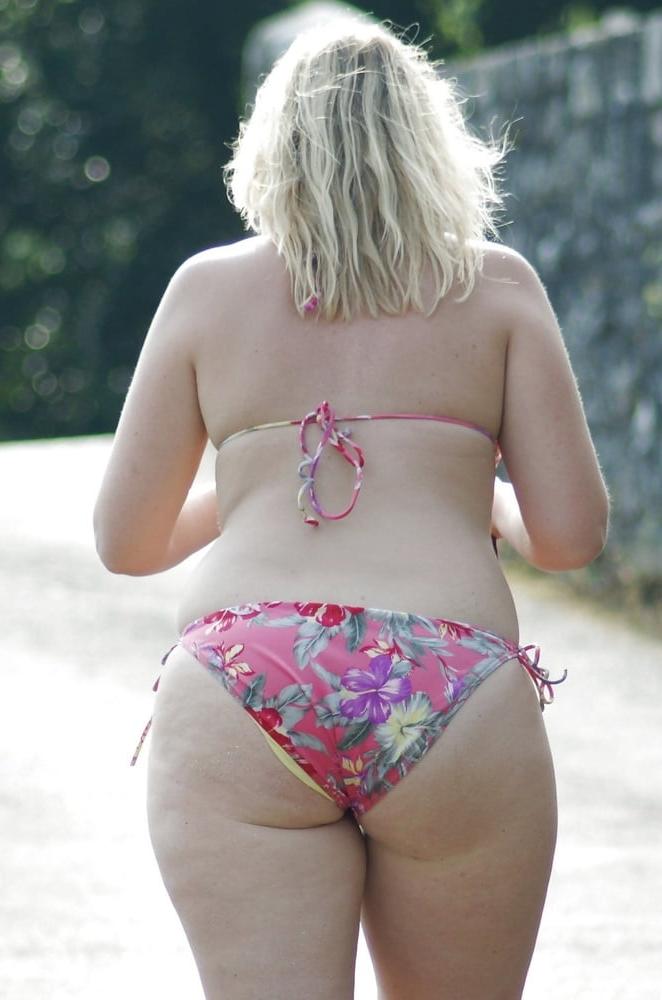 25P voyeur