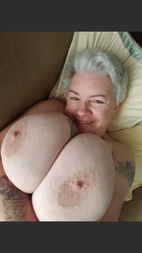 25P Webtastic Special: Granny Time Vol.1249