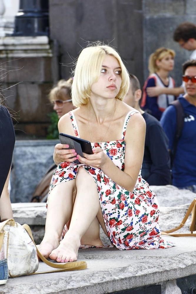 21P upskirt