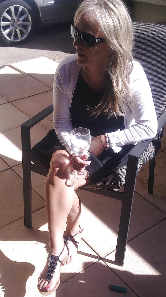 25P Sexy mature ladies 100 (non nude)