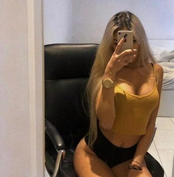 25P Asian chick