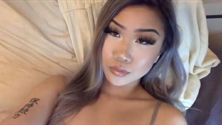 25P Asian chick